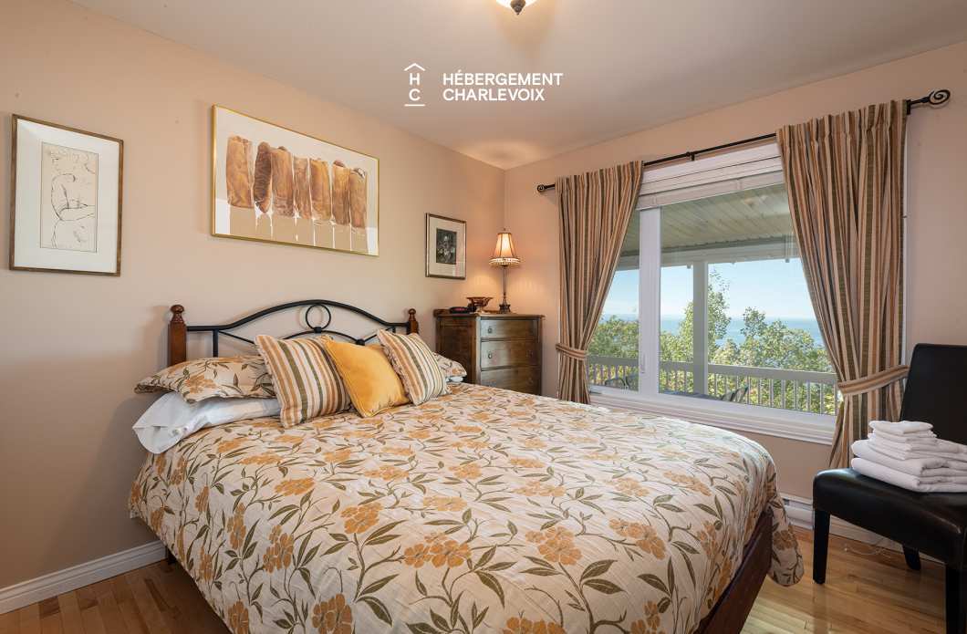 CEL-5 - Warm residence ideally located